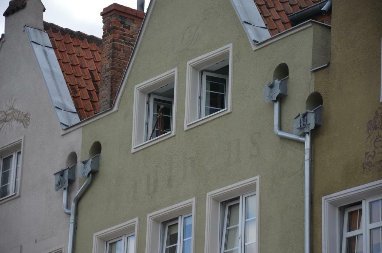 Apartment Above Motlawa Gdańsk Kültér fotó