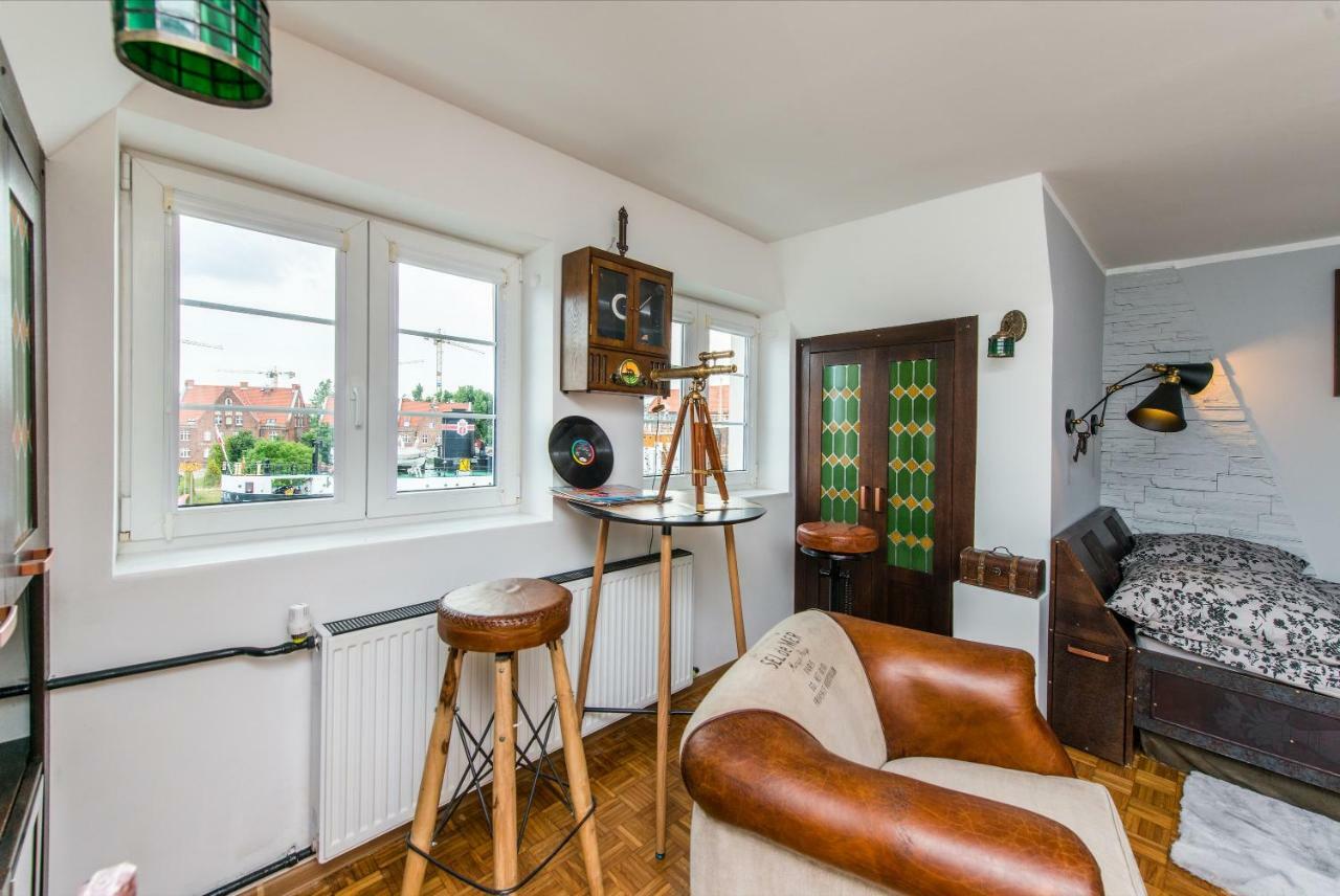 Apartment Above Motlawa Gdańsk Kültér fotó